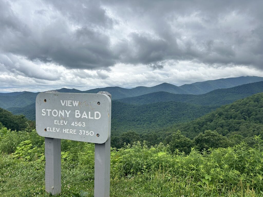 Blue Ridge Parkway Types of Overlooks